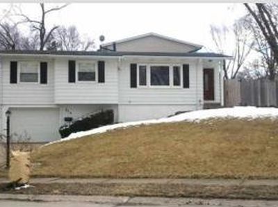 515 Colony Dr, Davenport, IA, 52806