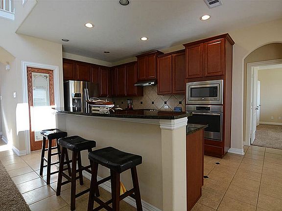 4th image of 31819 Cary Douglas Dr