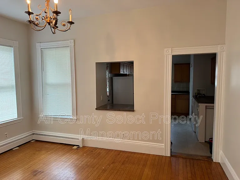 15 Forrester St #1 — Photo 7
