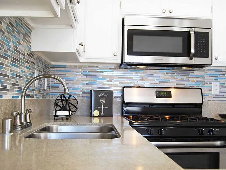 Casa Townhomes — Photo 4