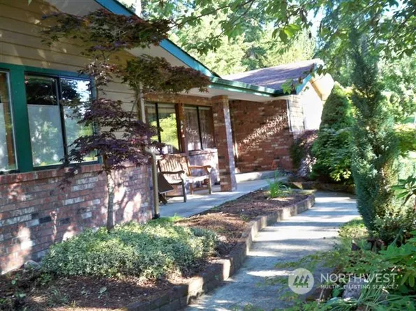6405 79th Avenue NE, Olympia, WA 98516