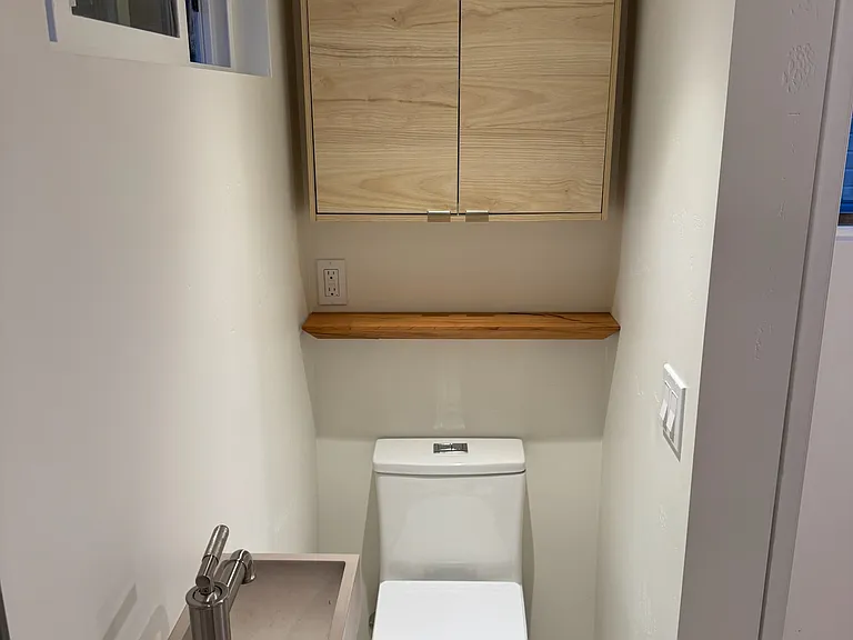 421 S Ditmar St #B — Photo 9