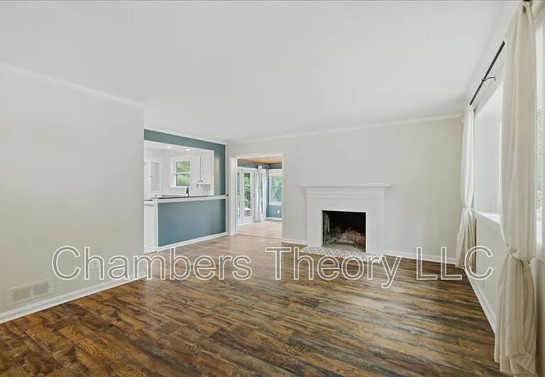 3635 Vacation Ln — Photo 6