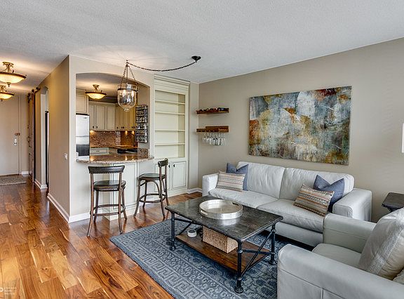 2nd image of 405 N Wabash Ave Unit 2201