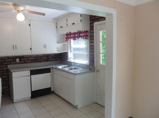 8144 Euclid Chardon Rd, Kirtland, OH 44094