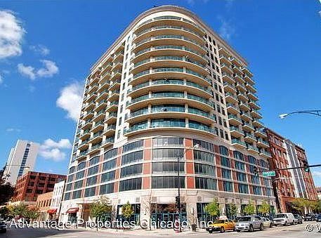 1st image of 340 W Superior St APT 704