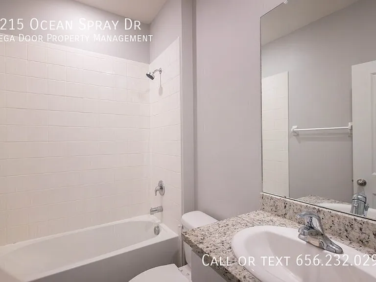 1215 Ocean Spray Dr — Photo 8