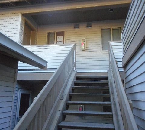 2nd image of 4701 NW Walgren Dr #A204