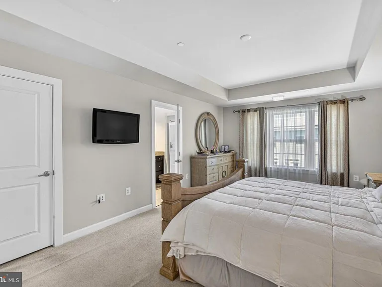 7314 Taylors Hill Ln — Photo 14