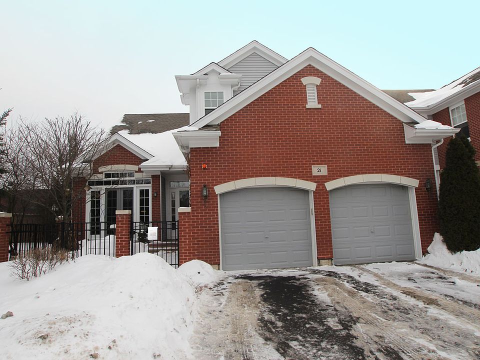 1st image of 21 Lakebreeze Ct