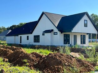 23321 Flossie Dr, Athens, AL 35613