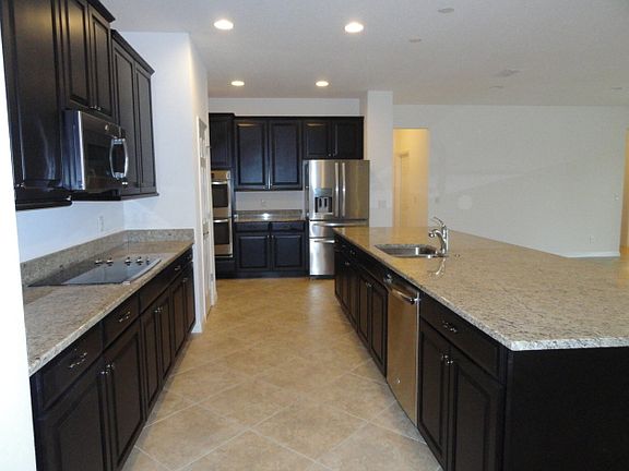 Gourmet Kitchen 2nd view