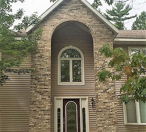 3rd image of 259 N Southgate Dr