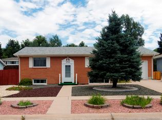 1711 Wynkoop Dr, Colorado Springs, CO 80909