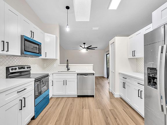 3rd image of 6014 NW 78th Way