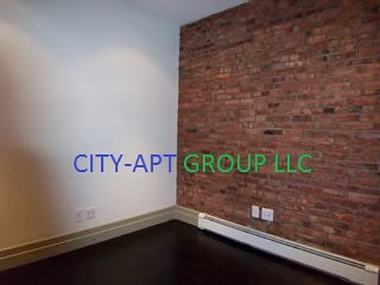 Rented by City Apt Group LLC | media 17
