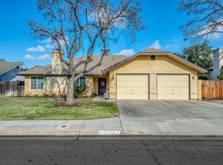 1955 Richert Ave, Clovis, CA 93611