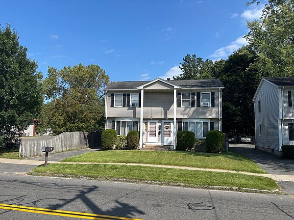 2nd image of 15-17 Slater Ave