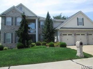 5701 Keller Bend Dr, Saint Louis, MO