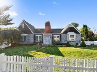 300 S Ridge St, Port Chester, NY 10573