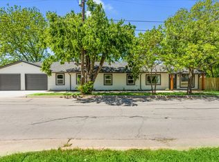 104 S Hawthorne St, Granbury, TX 76048