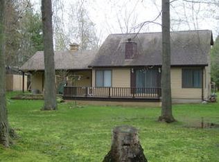 2972 2nd St, Port Austin, MI 48467