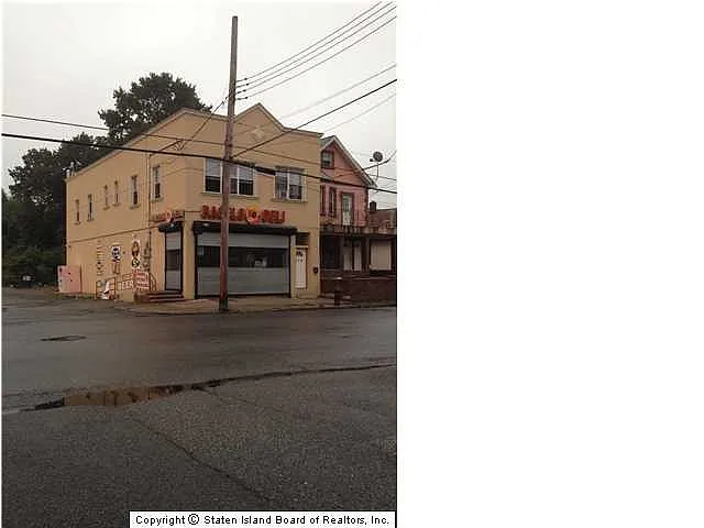 Neckar Ave photo 1