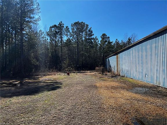 2nd image of 759 Dutch Rd