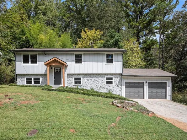 4426 Raven Valley Ct, Decatur, GA 30035