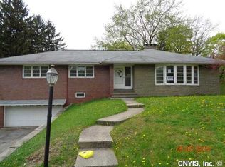 106 Barrington Rd, Syracuse, NY 13214