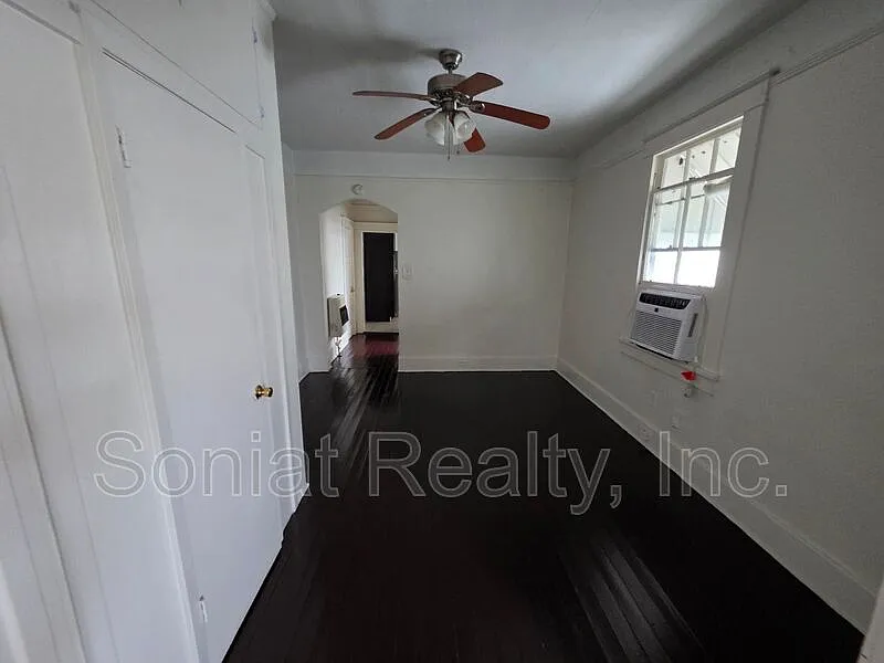 2 bed, 1.0 bath, 780 sqft, $970 — Photo 3