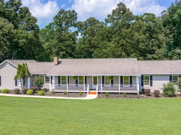 225 Mill Creek Rd, Westminster, SC 29693