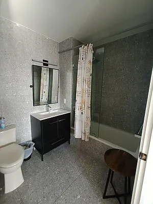 Rented by City Vista Inc | media 48