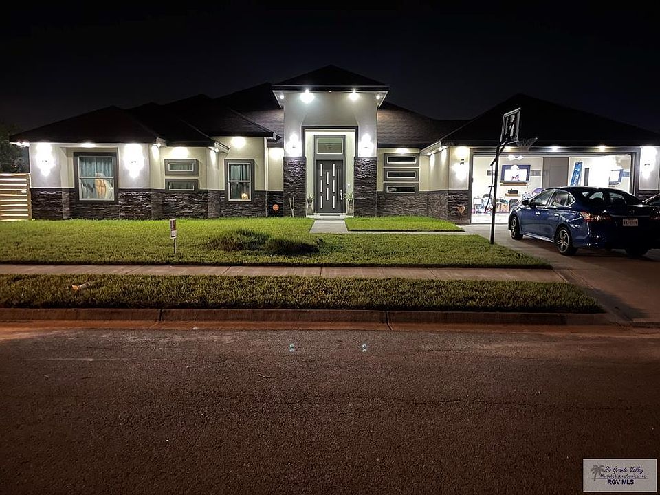 1st image of 6836 Villa De Jardin #13