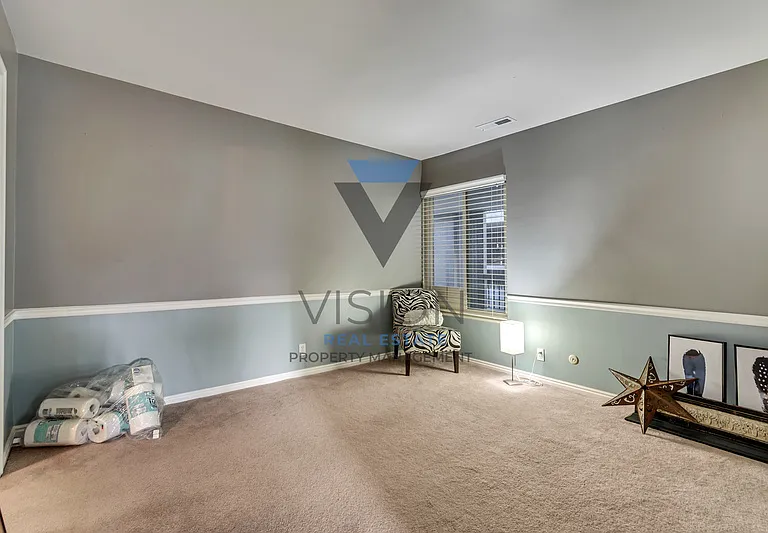 5761 S Waterbury Cir #I — Photo 9