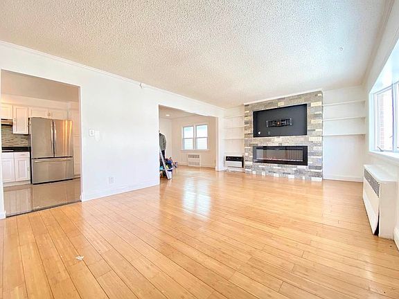 2nd image of 4218 Avenue I Floor 2