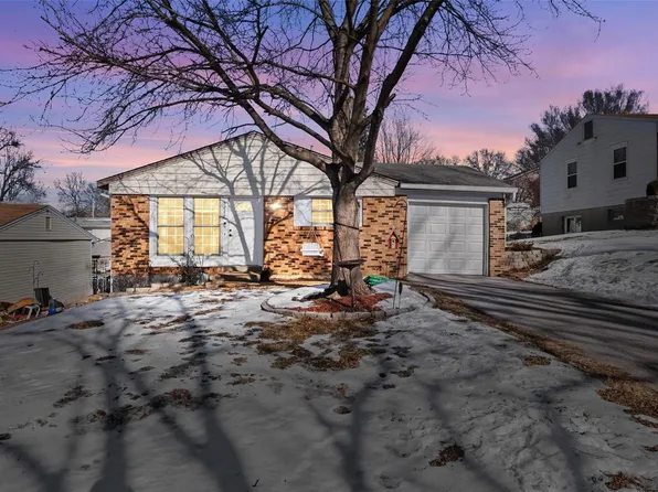 5217 Lakewood Ave, Saint Louis, MO 63123