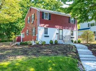 78 Rose St, Metuchen, NJ 08840