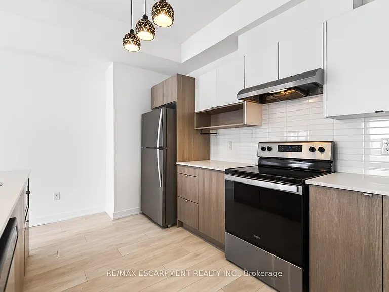 1121 Cooke Blvd #32 — Photo 15