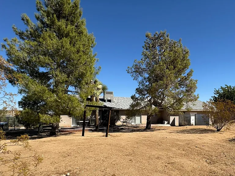 58155 Carlyle Dr — Photo 34