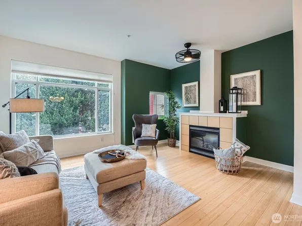 7426 Newcastle Golf Club Road #4C, Newcastle, WA 98059