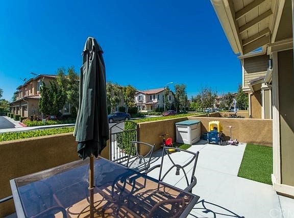 2nd image of 3067 N Torrey Pine Ln
