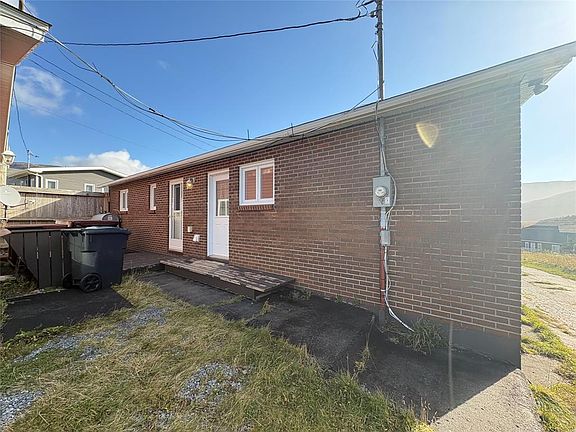 4th image of 226 Little Port Road