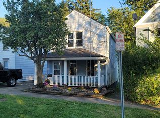32 Leonard Ave, Bedford, OH 44146