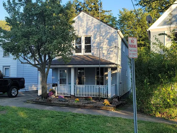 32 Leonard Ave, Bedford, OH 44146