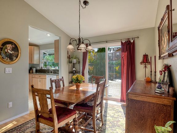 5th image of 7614 69th St NE