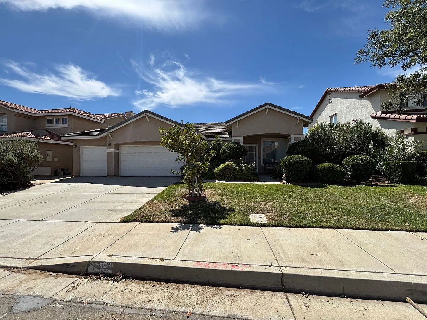 Single Story 3 Bedroom Home for Rent in Palmdale! — Photo 3