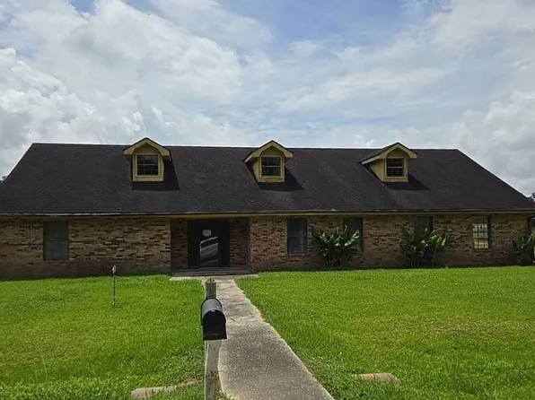 208 Hedgeford Dr, Gray, LA 70359
