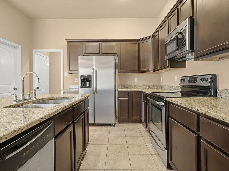 8505 Aston Ave — Photo 6