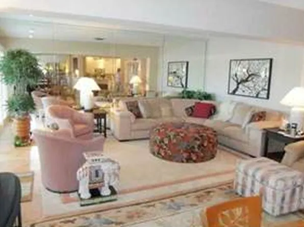 2953 N Palm Aire Dr #2953, Pompano Beach, FL 33069